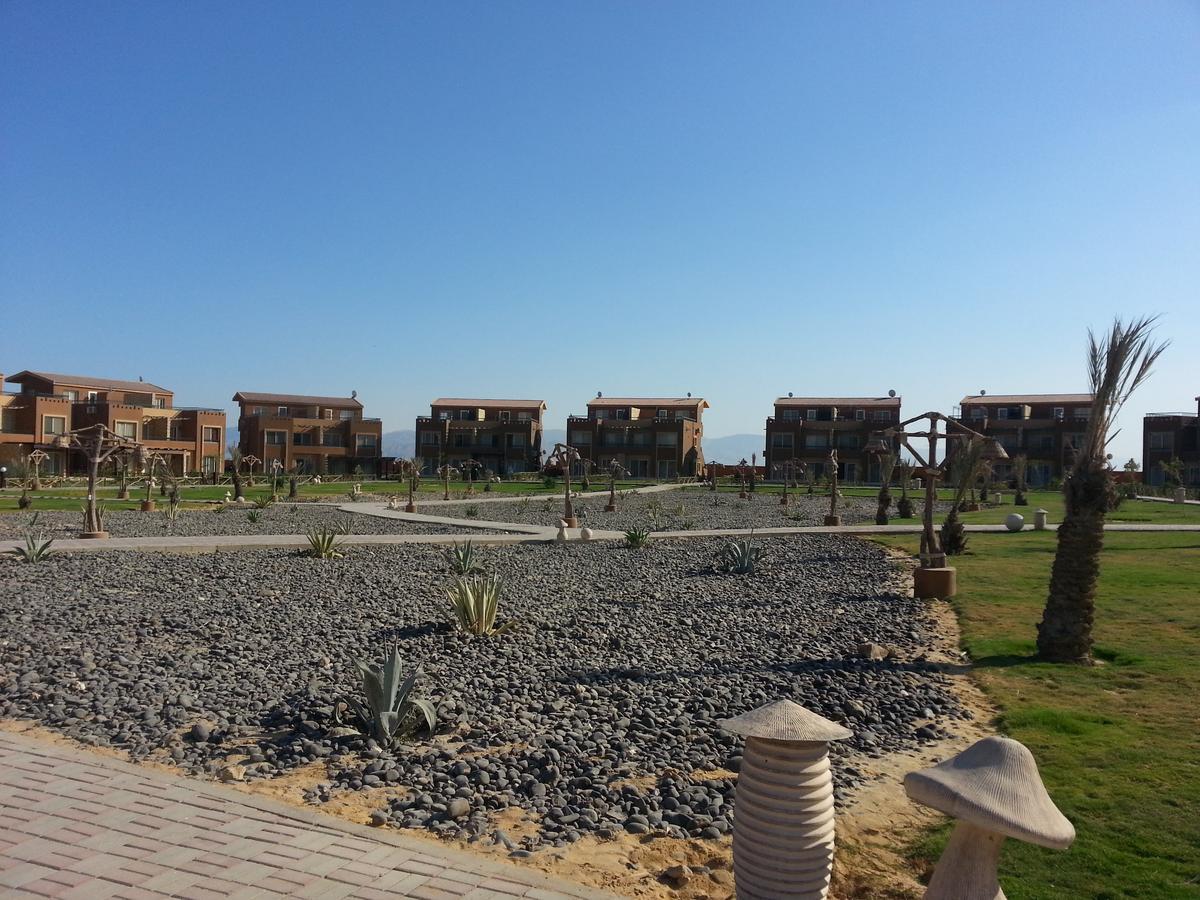 Florence Chalet In Marina Wadi Degla Ain Sokhna - Ground Floor With 360 Sqm With Private Garden Ain Sukhna Bagian luar foto